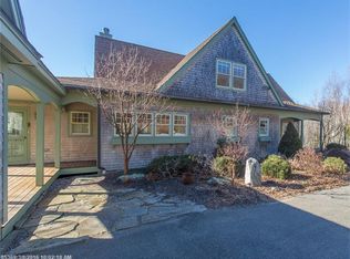 23 Pine Brae Ln, Rockport, ME 04856