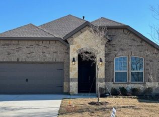 4185 Plateau Dr, Forney, TX 75126