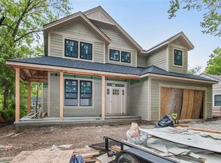 4807 W 71st Ter, Prairie Village, KS 66208