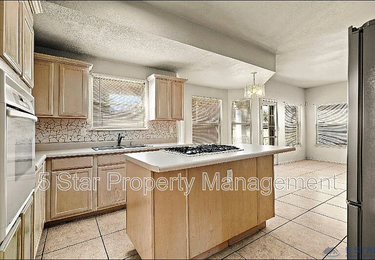 1315 Olga Mapula Dr — Photo 13