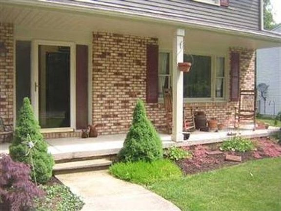 3rd image of 3110 Roanoke Dr