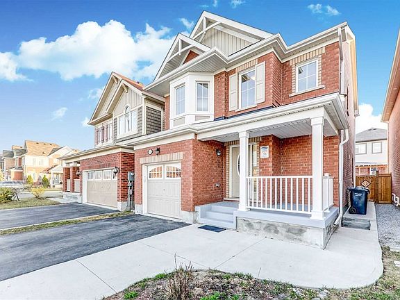 4th image of 102 Robert Parkinson Dr
