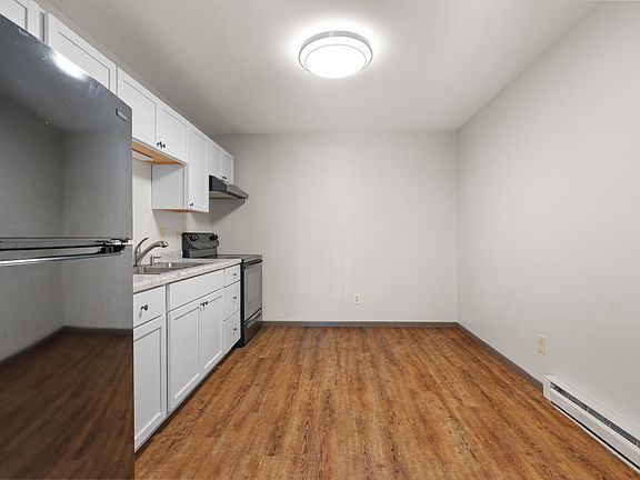 4th image of 1120 19th St #11643932