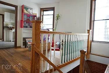 Rented by Rennit Inc.