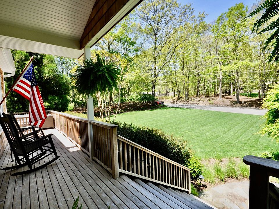 12 Kola Dr, Sag Harbor, NY 11963 Zillow