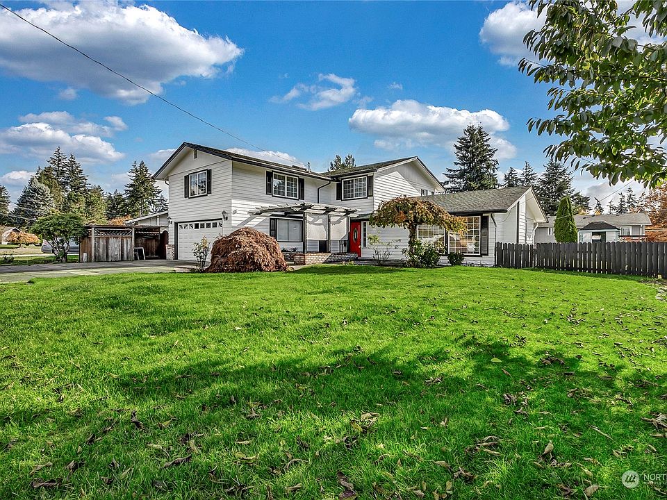 1st image of 1700 Dogwood Drive SE