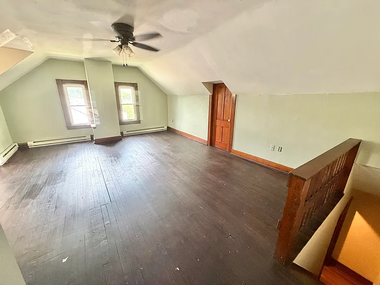 332 South St — Photo 18