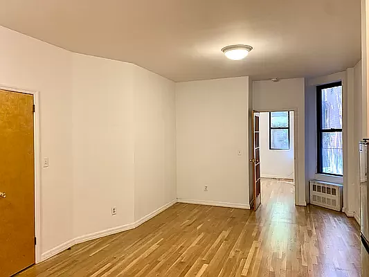 Rented by LC Lemle Real Estate Group | media 8