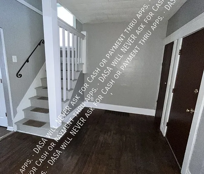 79 Henrietta Ave — Photo 3