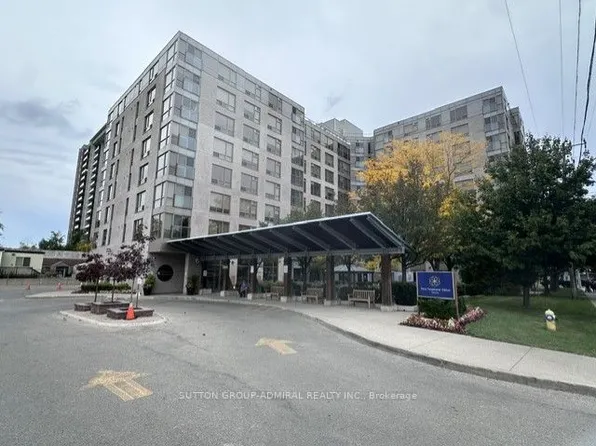 2 Neptune Dr #809, Toronto, ON M6A 3E6