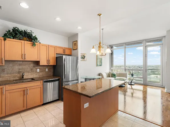 901 N Penn St Unit F1609, Philadelphia, PA 19123