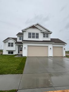 2309 Elk Run Dr SE, Pine Island, MN, 55963