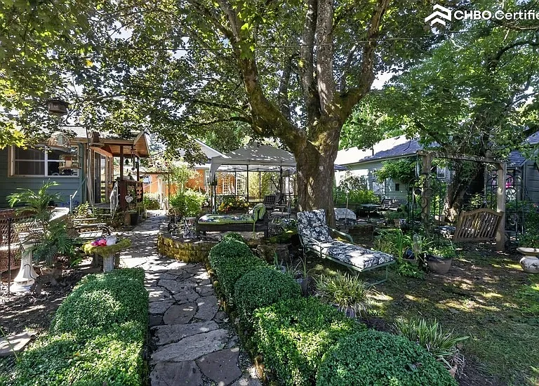 7315 NE Prescott St — Photo 32
