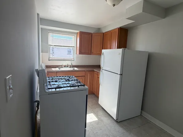 294 Terrace Ave, Hasbrouck Heights, NJ