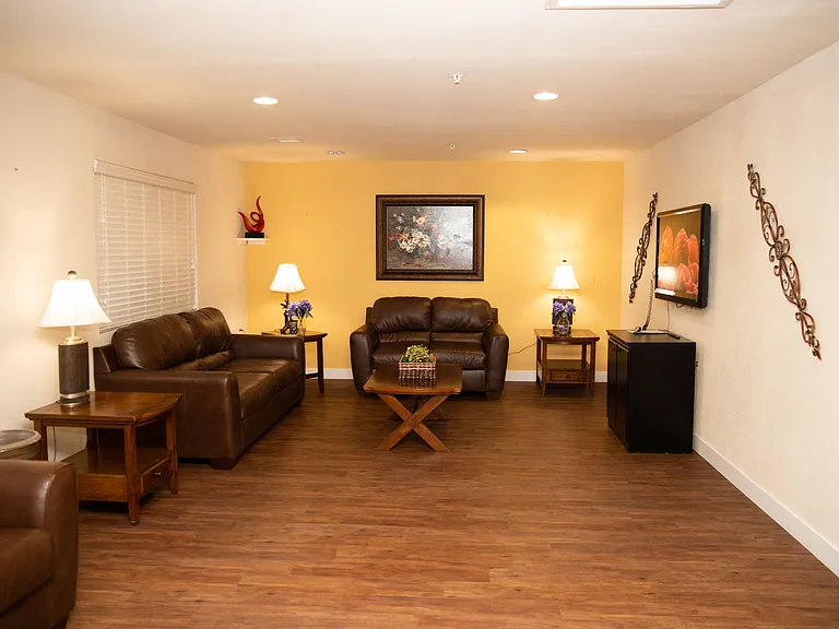 Heritage Glen Apartments — Photo 8