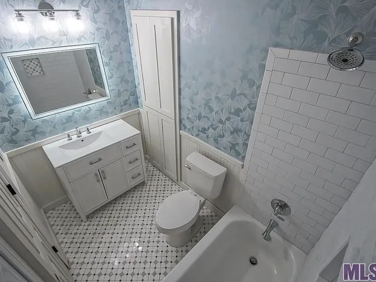 1499 S Peck Dr — Photo 6