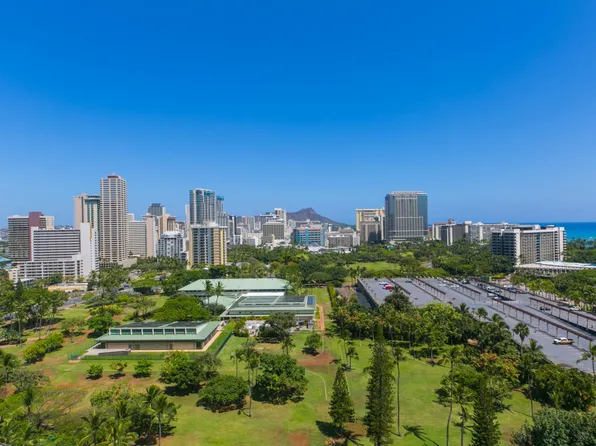 1910 Ala Moana Blvd, Honolulu, HI