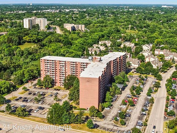 3rd image of 21 Kristin Dr #78cc906c4