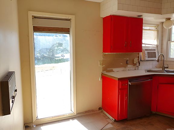 2nd image of 1400 Merrywood Dr