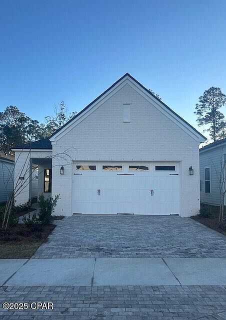 1st image of 267 Breakwater Blvd