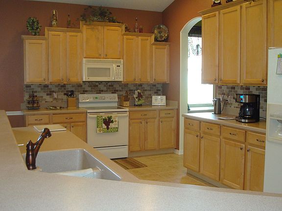 3rd image of 11227 Blacksmith Dr