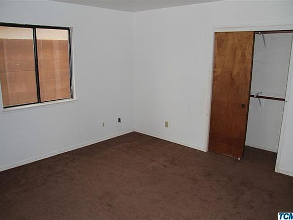 4th image of 923 W Vine Avenue