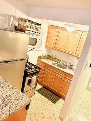 Rented by Ethan Blinder, LREB | media 5