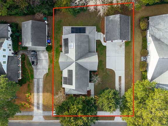3rd image of 3429 Acorn Drop Ln