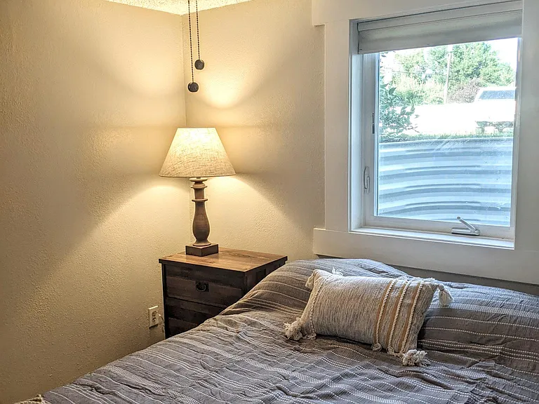 601 Parkhill Dr #1/2 — Photo 12