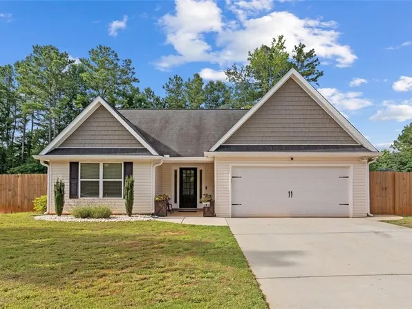 142 Oakville Dr, Dallas, GA 30157