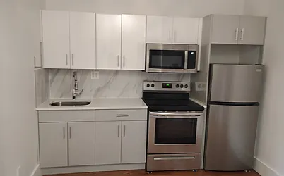 548 Willoughby Avenue