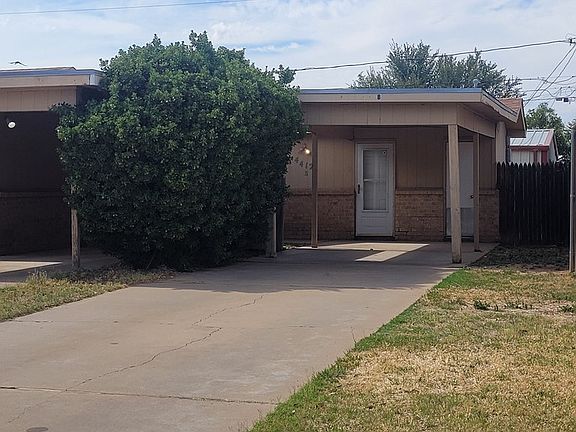 2nd image of 4412 Saint Andrews Dr APT B