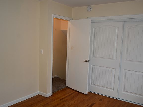 5th image of 4155 Hamlet Pl