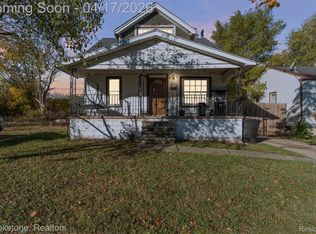 6225 Stahelin Ave, Detroit, MI 48228