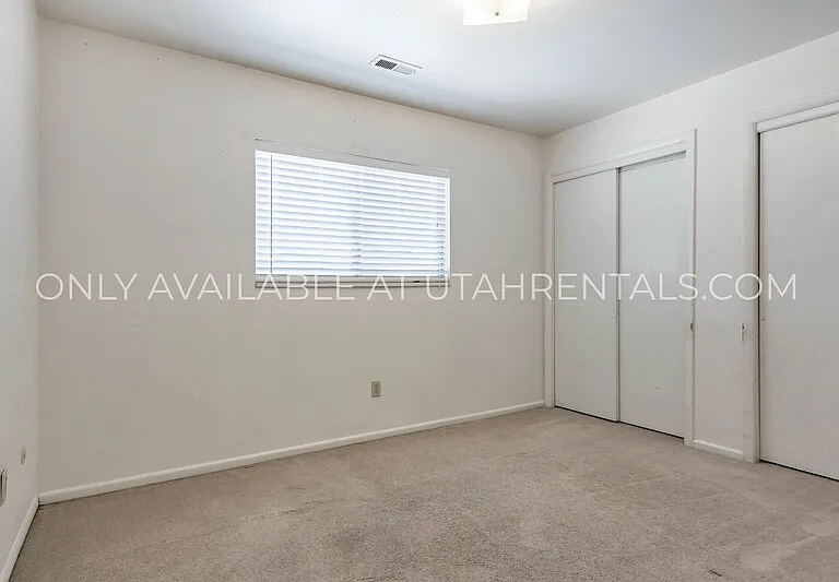 255 E Center St #11 — Photo 10