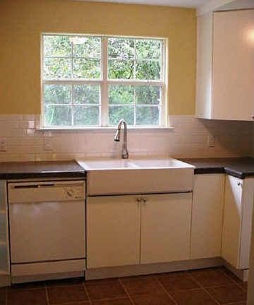 4th image of 5417 E Side Ave