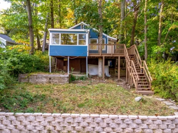 7 Pennsylvania Way, Hopatcong Boro, NJ 07843