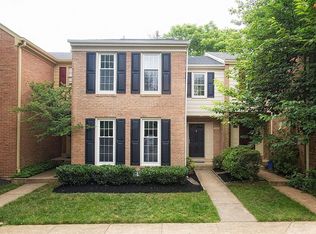 1947 Hopewood Dr, Falls Church, VA 22043