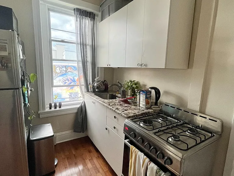 2938 W Oxford St #2R — Photo 10
