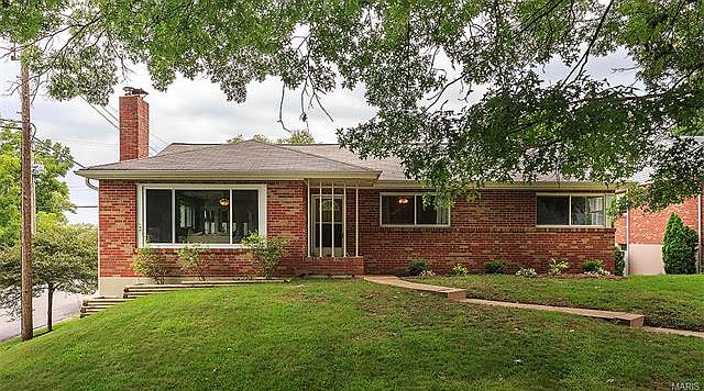 1st image of 526 Kingdel Dr