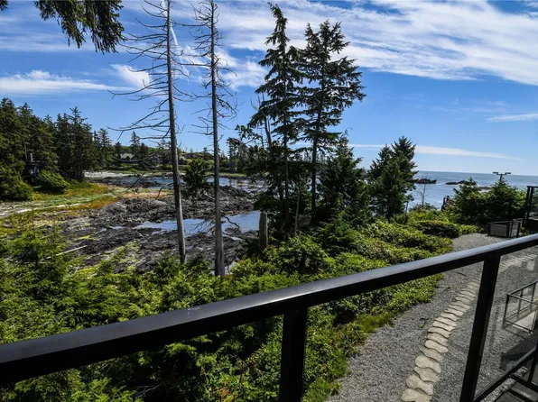 596 Marine Dr #204, Ucluelet, BC V0R 3A0