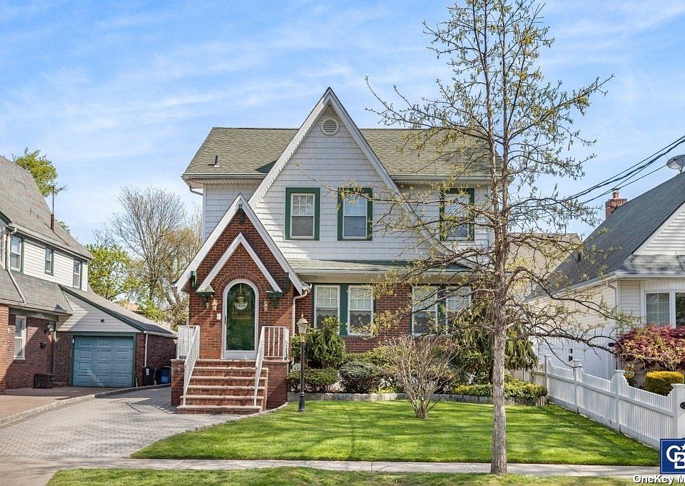 643 College Avenue, Staten Island, NY 10302 Zillow