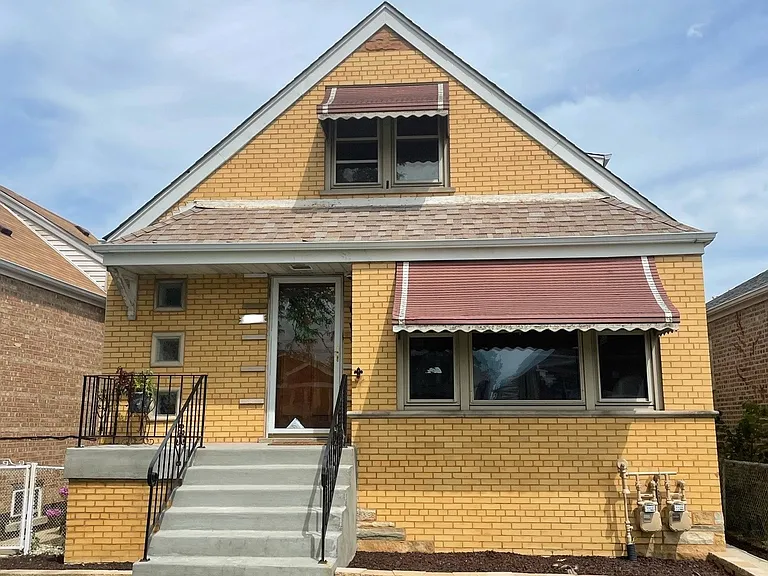S Kilbourn Ave — Photo 1