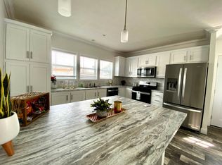 17546 E Batavia Pl, Aurora, CO 80011