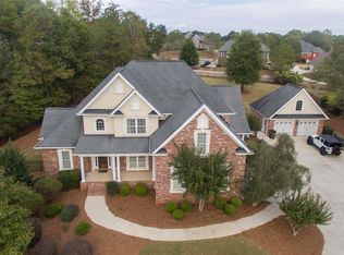 407 Oxmoor Lake Dr, McDonough, GA 30252