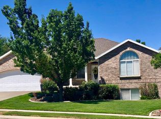 1164 W Wasatch Downs Dr, South Jordan, UT 84095