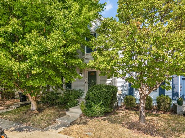 1226 Quaker Ridge Dr