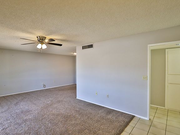 5th image of 10828 W Sarabande Cir