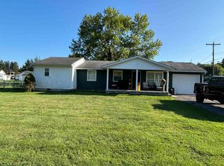 253 Gall Ave, Belington, WV