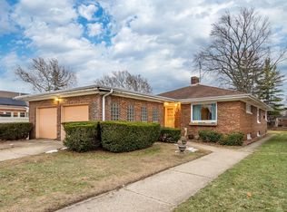 3251 N Schultz Dr, Lansing, IL 60438